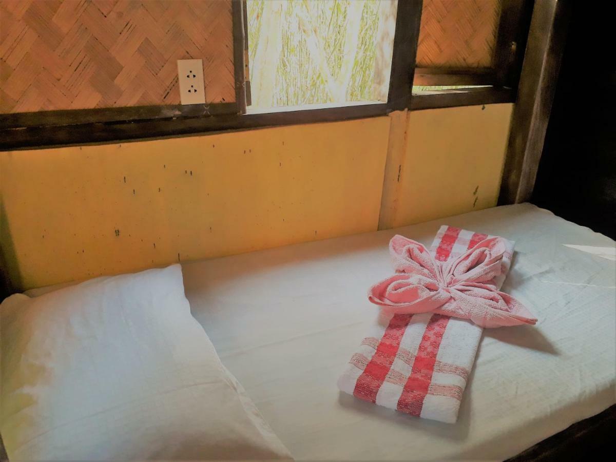 Busuanga Backpackers Vandrerhjem Concepcion  Eksteriør bilde